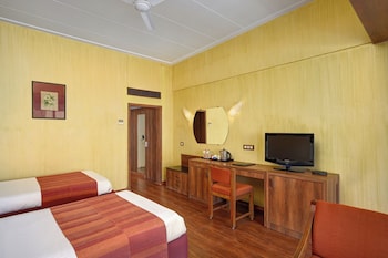 Deluxe room Twin or Large City view