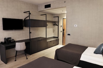 External View Twin Room