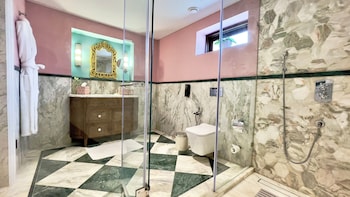 Royal Suite