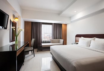 Deluxe Room, 1 King Bed