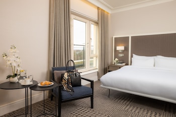 Signature Room, 1 Queen Bed