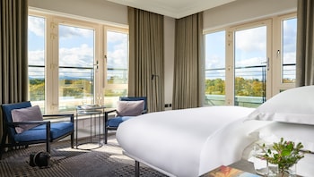 Signature Room, 1 Queen Bed