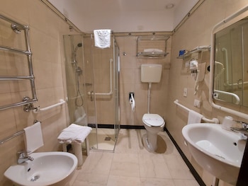 Compact Room