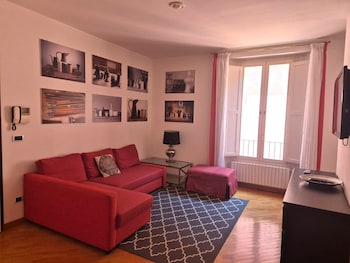 Premier Apartment