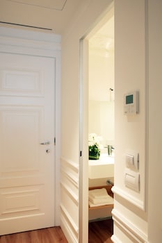 Classic Single Room