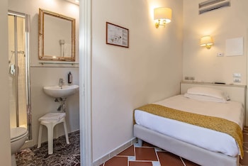 Classic Single Room, 1 Large Twin Bed