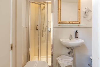 Classic Single Room, 1 Large Twin Bed