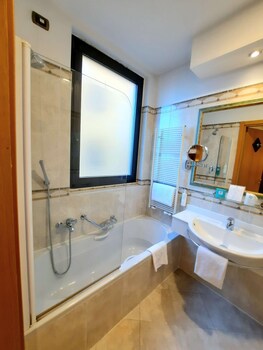 Deluxe Room, 1 Twin Bed