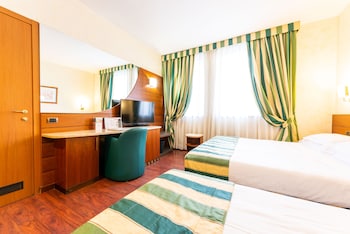 Standard Room, 2 Twin Beds