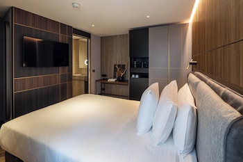 Premium Suite