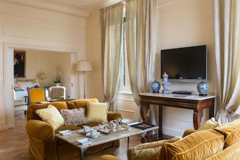 Presidential Suite (Cupola di San Carlo al Corso)