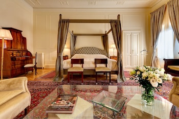 Junior Suite, City View
