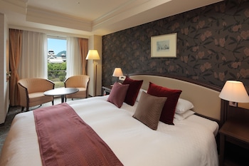 King Double Room with Castle View Non Smoking