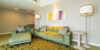 Executive Suite with Castle View Non Smoking