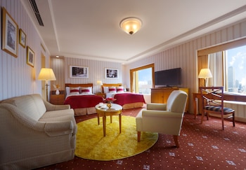Classic Elegant Twin Room for 3 people, Non Smoking