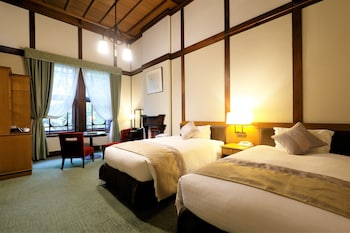 Deluxe Tradition Room, Non Smoking (Main Building)