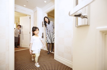 Twin Room, Non Smoking, Connecting Rooms (For 5 Adults)