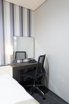 Comfort Single Room, Non Smoking, No View (15 square meters)