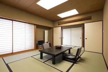 [Non-Smoking] Japanese Style Room (54sqm) (For 3 People)