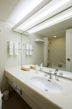 [Non-Smoking] Superior Twin Room with Extra Bed (Available Only 1 room on the same floor)