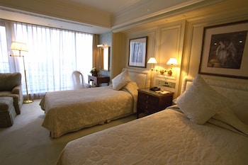 [Check-in 15:00] Tower High Floor Suite Twin, Non Smoking