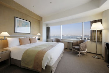 [Check-in 15:00] Tower Bay View Double, Non Smoking