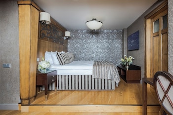 Suite (3 Pax)
