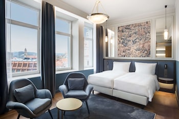 Superior Room (Collection)