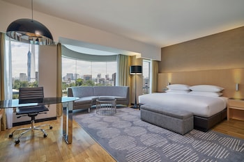 Club Room, 1 King Bed