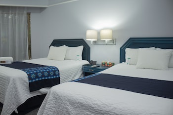 Standard Room, 2 Queen Beds