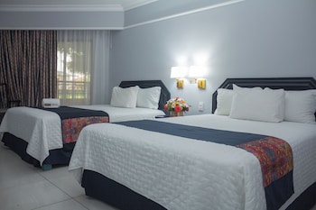 Superior Room, 2 Queen Beds