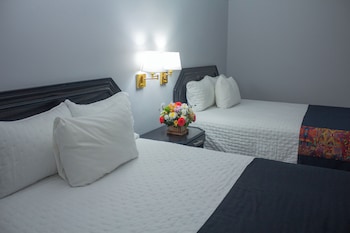 Superior Room, 2 Queen Beds
