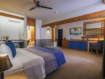 Superior Deluxe with Jacuzzi