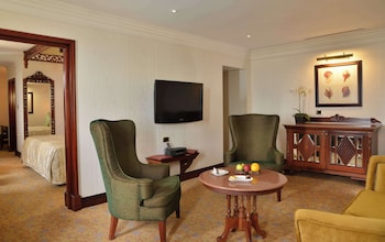 Executive Studio Suite