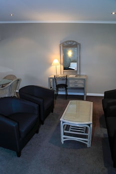 Executive Studio