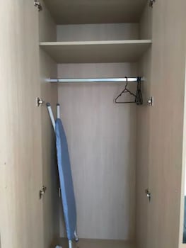Deluxe Room, 1 King Bed