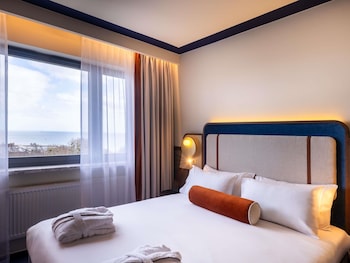 Privilege, Room, 1 Double Bed, Sea View