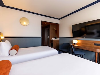 Classic Room, 2 Twin Beds, Sea View