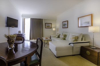 Triple Room (Triple)