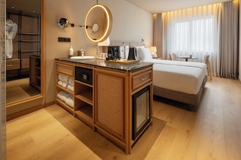 Double or Twin Room (Cool)