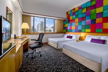 Family Room, 2 Queen Beds