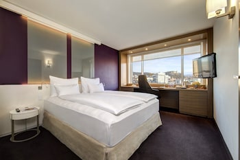 Executive Double Room (Castle View)