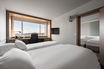 Executive Double Room (Castle View)