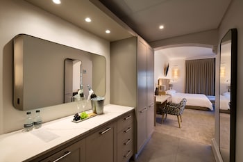 Double Room, Mountain View