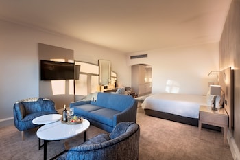 Luxury Room