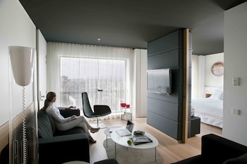 Suite (Orbital)