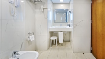 Standard Single Room (Spa access included)