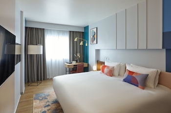 Premium Room, 1 King Bed