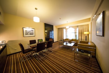 Executive Suite, 1 King Bed, Non Smoking