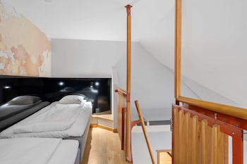 Family Room, Multiple Beds, Non Smoking